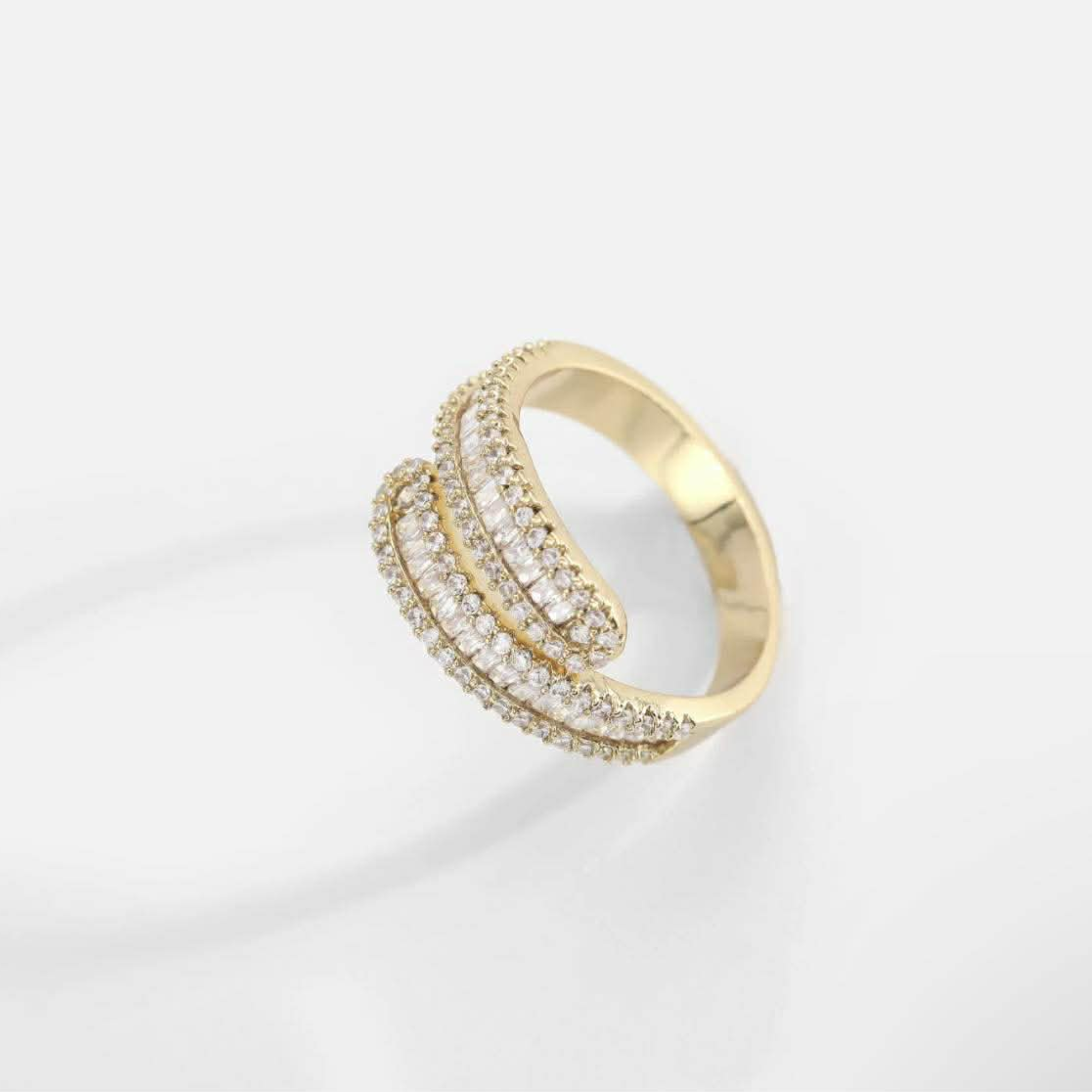 Luxe crystal ring