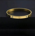 Luxe Heart Bangle